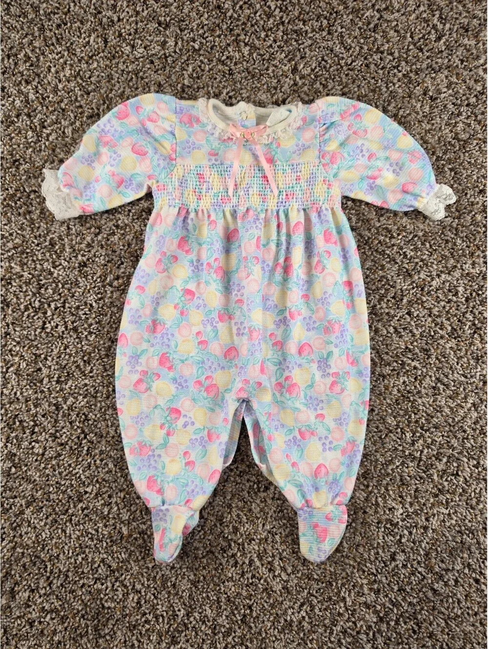 Vtg 1990s Carters Baby Girls Sz 3-6M Pastel Smocked Bubble Romper Fruit Print
